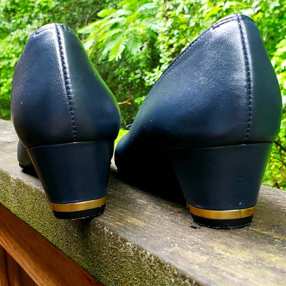 3 for $30 - Picture 2 of 10